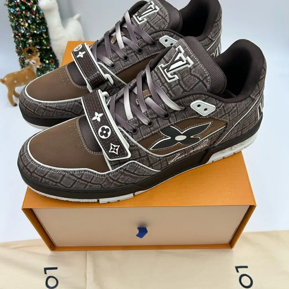 Men’s Louis Vuitton trainer sneakers mocha crocodile print size 11 fits US 12 - Picture 11 of 11